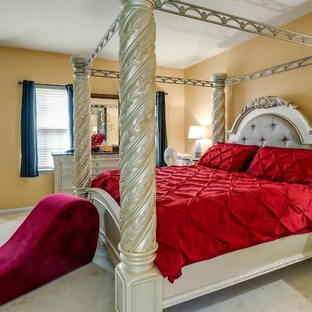 Centrally Located Family Home With Pool Harleysville 外观 照片